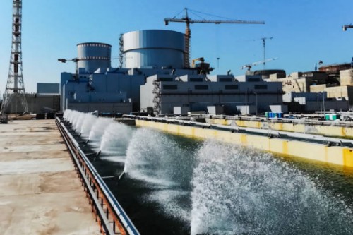 Why Self-Cleaning Filters Are Used in Industrial Cooling Water Systems